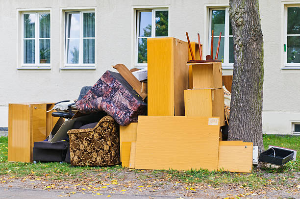 Best Construction Debris Removal  in Edwardsville, PA